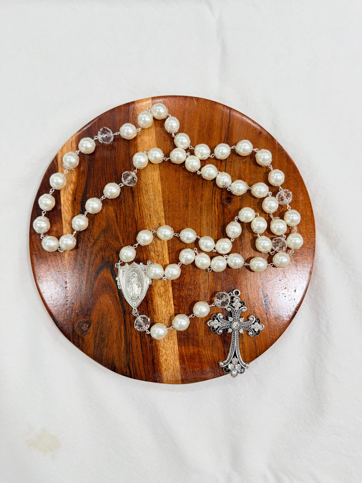 Elegant Pearl Rosary – Large Beads